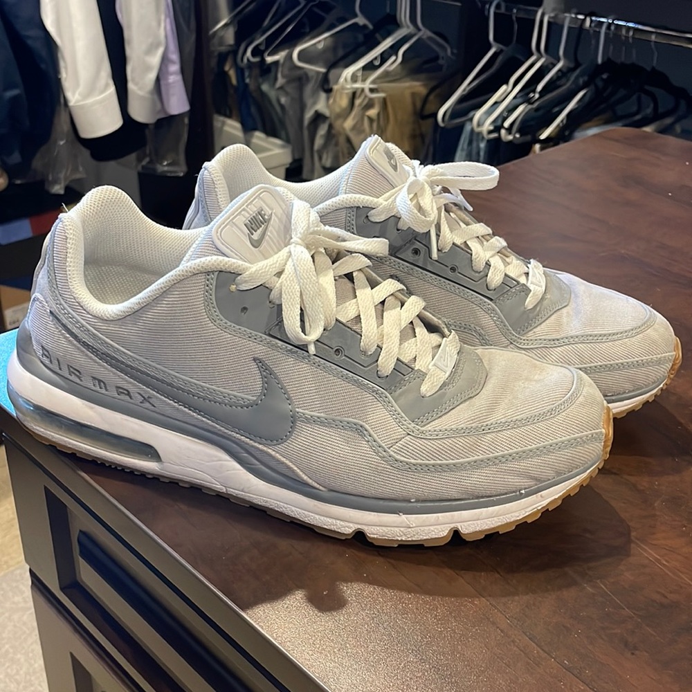 Men’s Nike air max